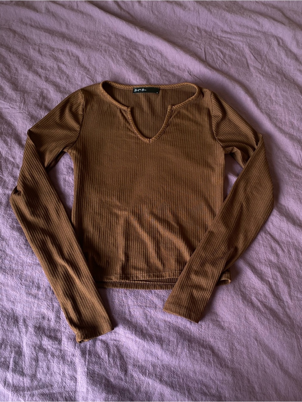 Long Sleeve Ribbed V-Neck Top - Brown